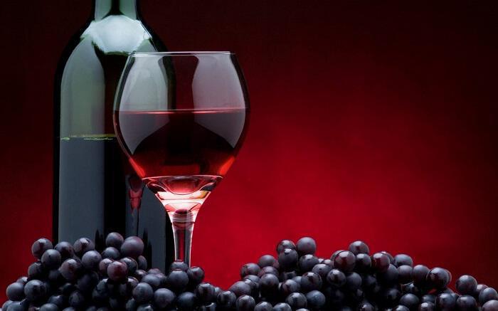 Έρευνες για τα τα οφέλη του κόκκινου κρασιού