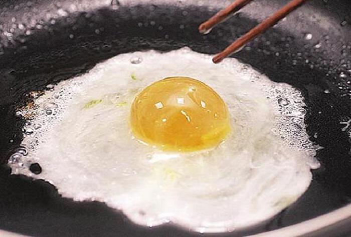 Κινέζικα «αυγά» χημικώς τηγανισμένα