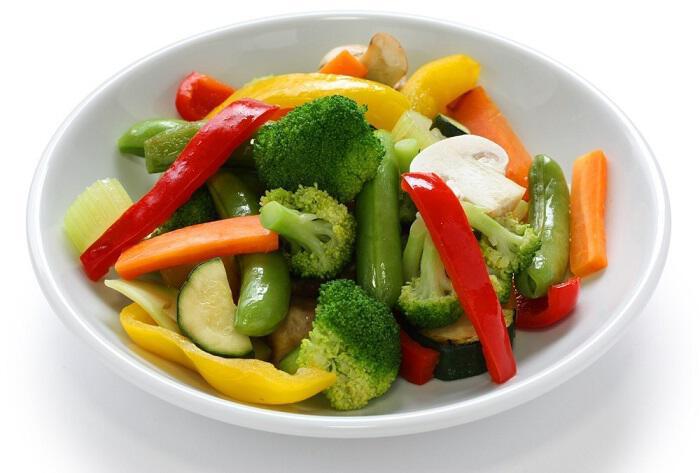Τι κινδύνους μπορεί να κρύβουν τα μαγειρεμένα λαχανικά