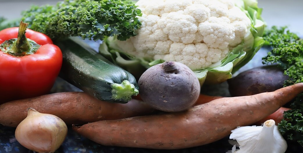 5 λαχανικά που πρέπει να προτιμάς ωμά αντί για μαγειρεμένα