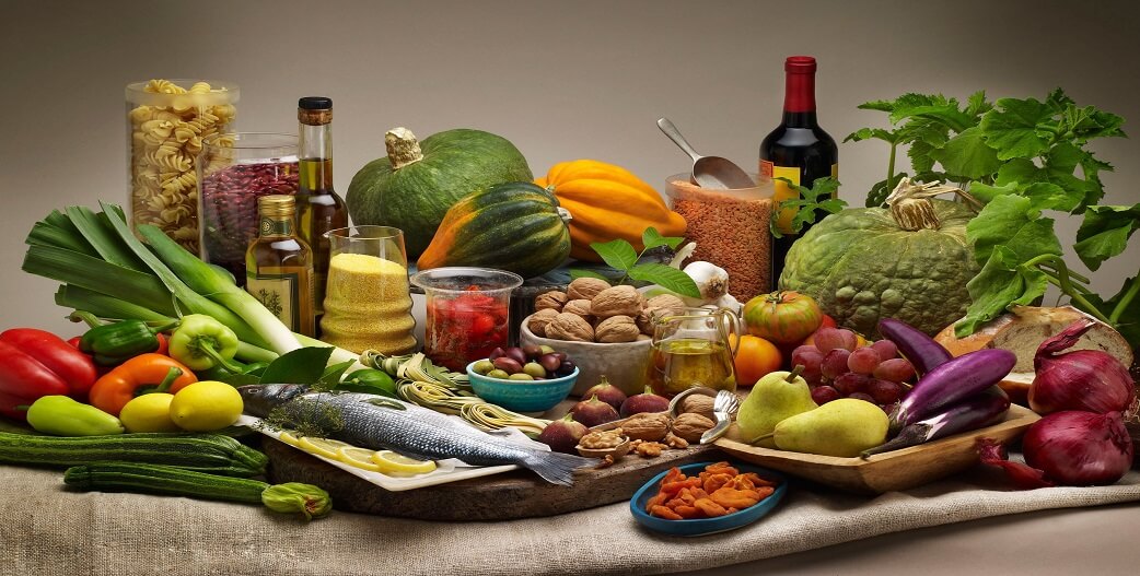 Μεσογειακή διατροφή: Κλειδί για την καταπολέμηση 32 χρόνιων νόσων